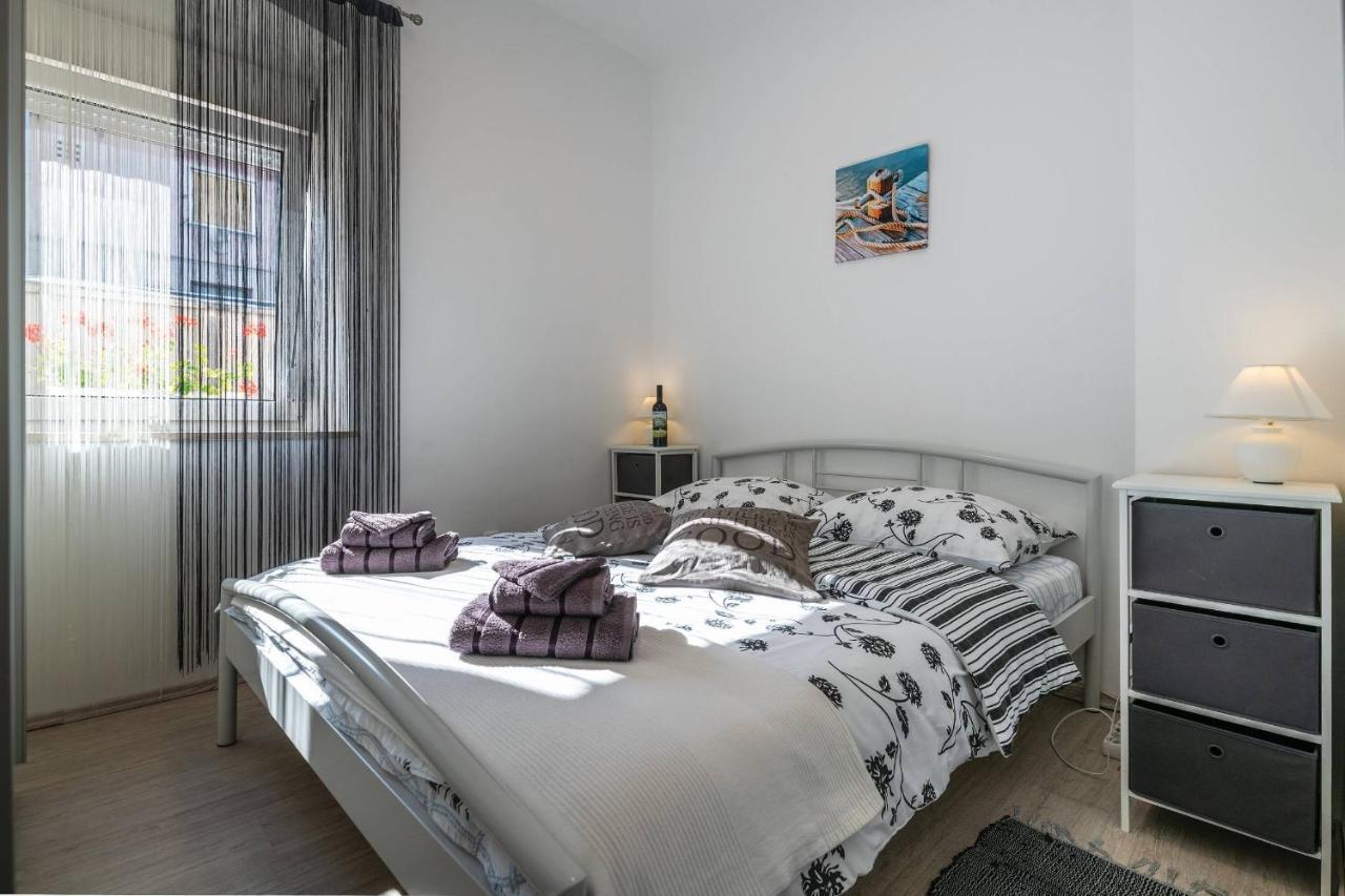 Apartment Petra Pula Dış mekan fotoğraf