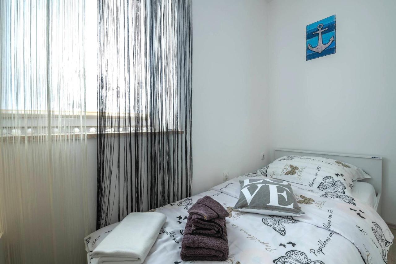 Apartment Petra Pula Dış mekan fotoğraf